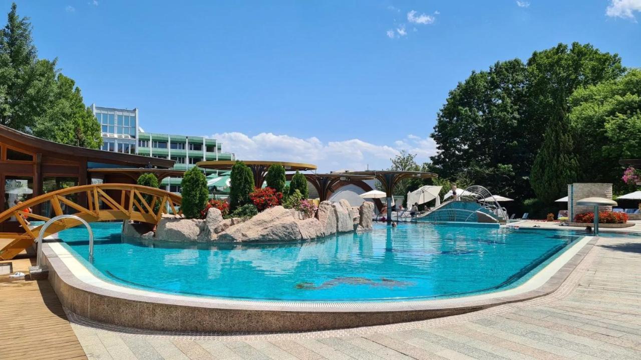 Spa Residence Carbona Onyx Deluxe Apartman Hévíz Exteriér fotografie